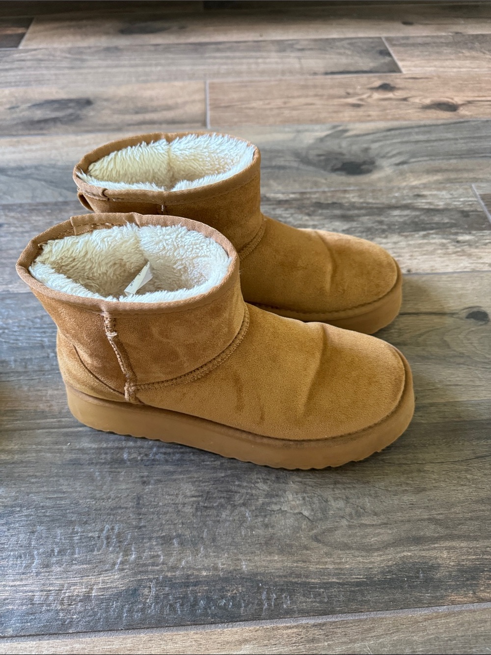 Cozy Faux-Suede Winter Boots - Chestnut